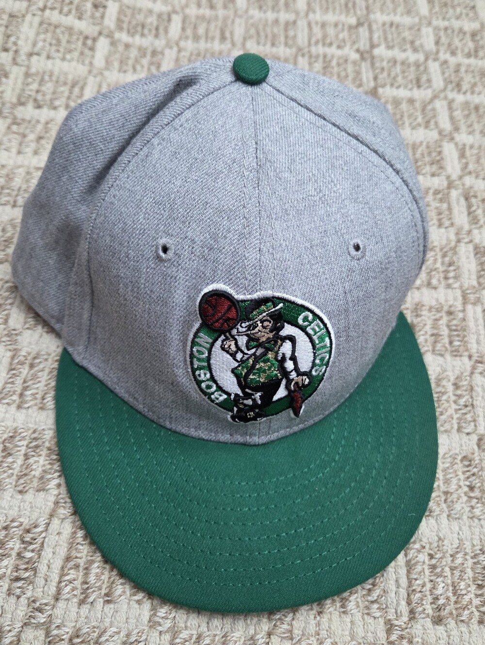 New Era Boston Celtics Basketball Baseball Hat Snapback Grey & Green
